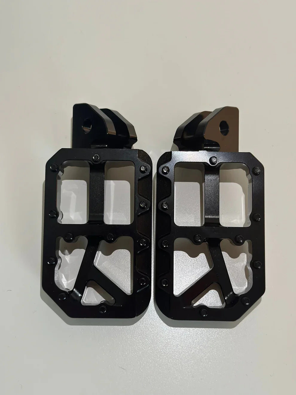 Upgraded pegs